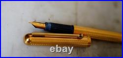 Waterman Fountain Pen Drop Pl. Gold Chevron Finish 18 Carat Gold Nib Rare