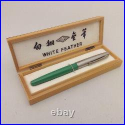 White Feather 134 Fountain Pen 14k Ef Nib Vintage Rare Boxed Excellent